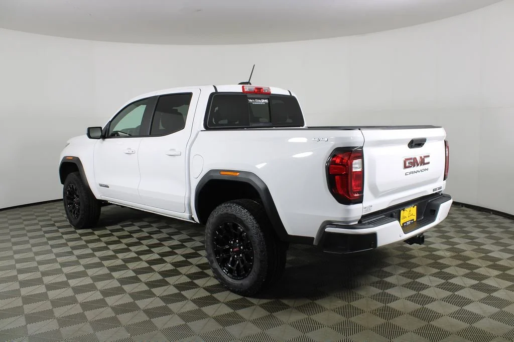 New 2026 Summit White GMC Elevation image 4