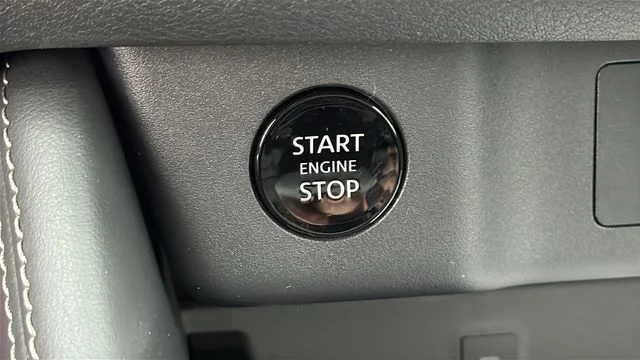 2026 Nissan Rogue Platinum - Photo 17