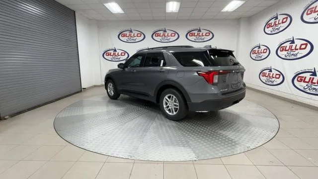 New 2026 Carbonized Gray Metallic Ford Active image 7