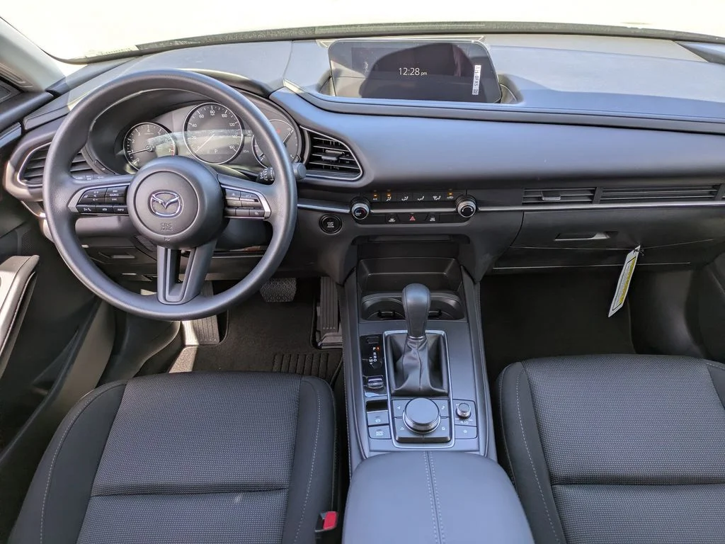 2026 Mazda CX-30 S - Photo 15