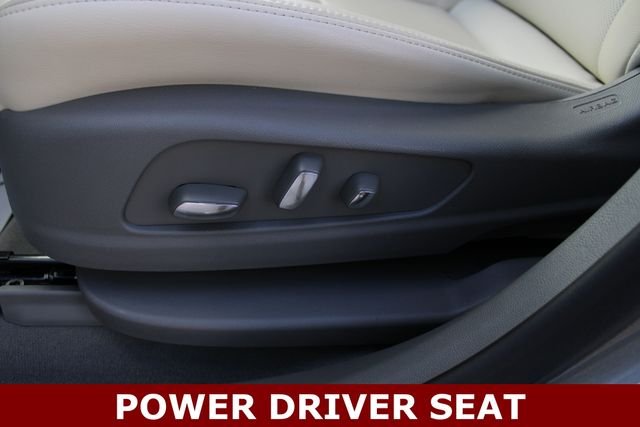 Used 2025 Silver Cadillac Premium Luxury image 3
