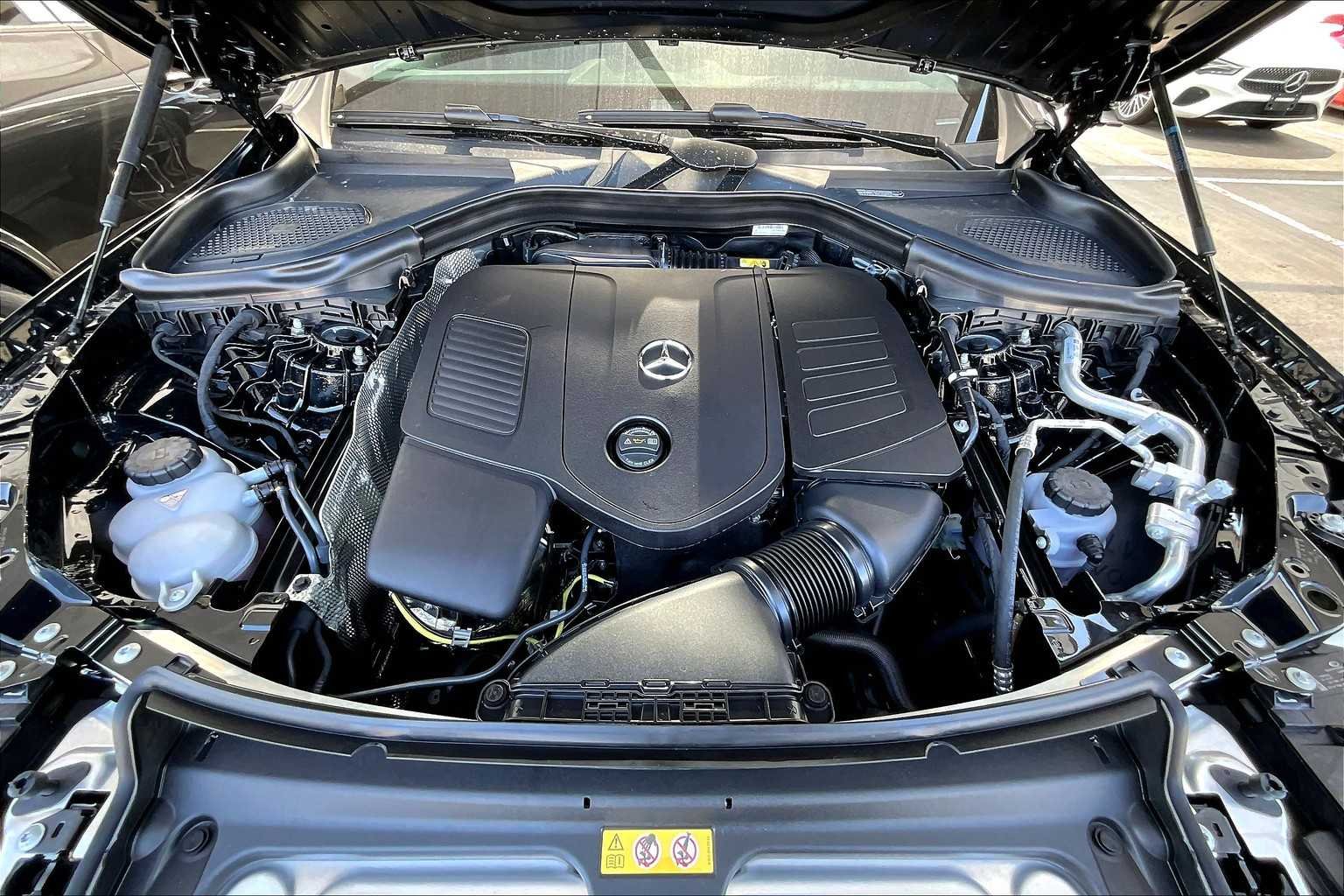 Used 2026 Black Mercedes-Benz GLC 300 image 18