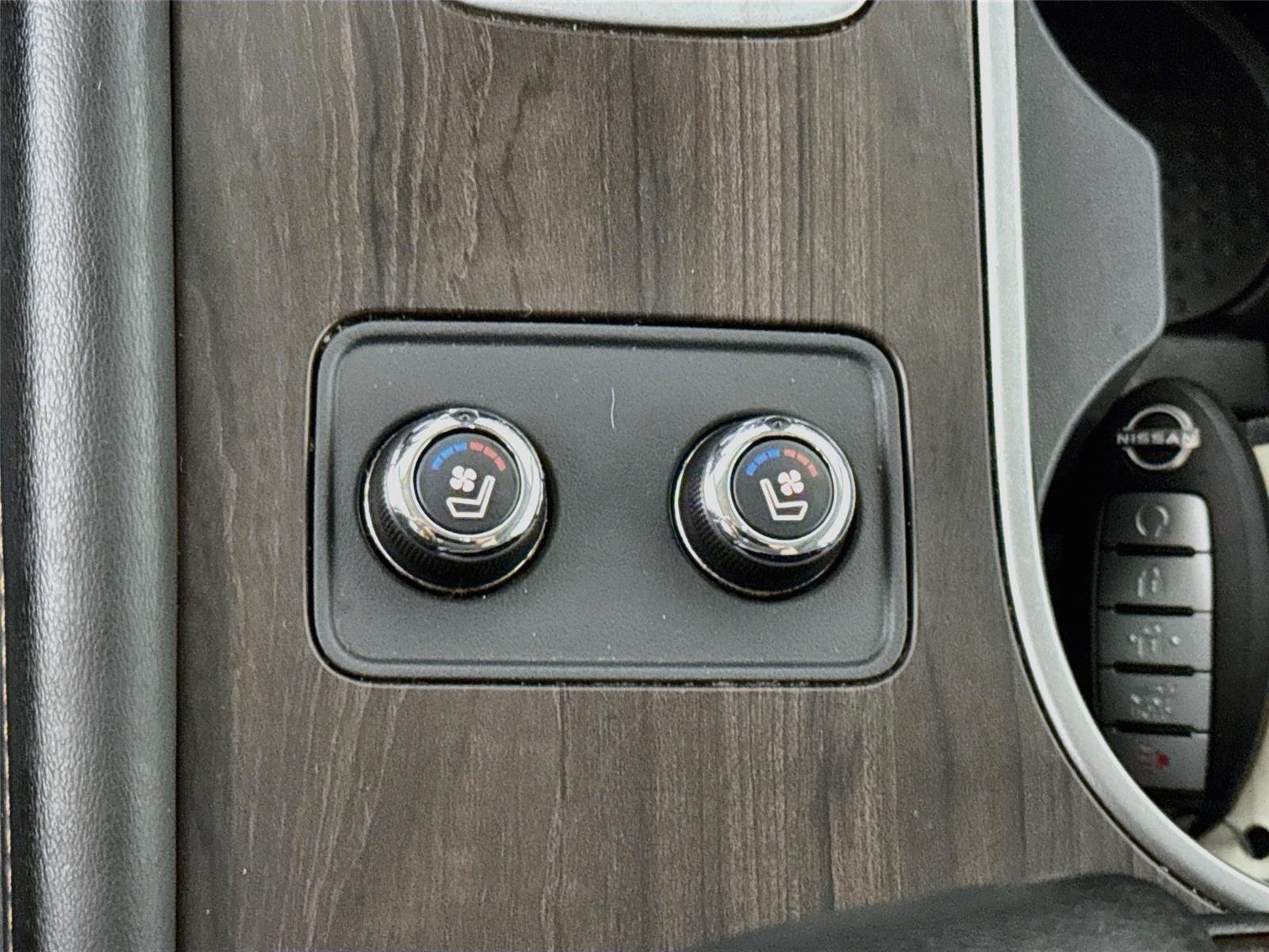 Used 2023 Gun Metallic Nissan Platinum image 21