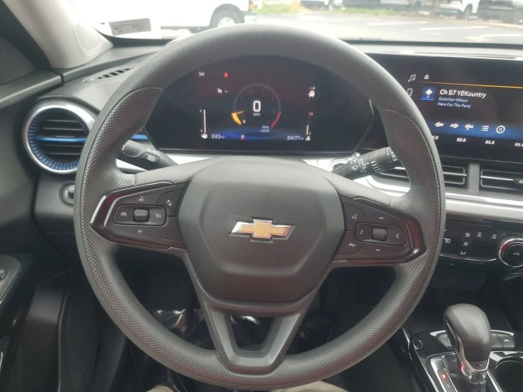Used 2025 Red Chevrolet LT image 20