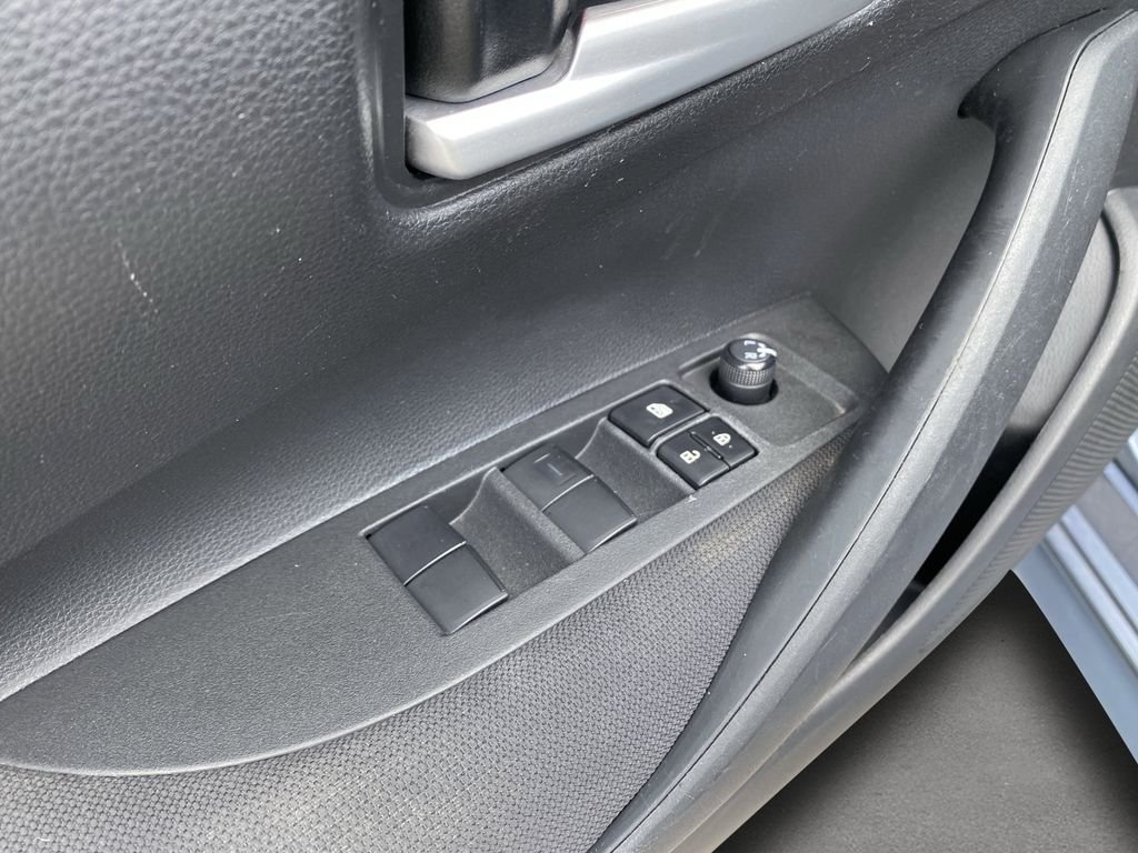 Used 2021 Celestite Toyota LE image 18