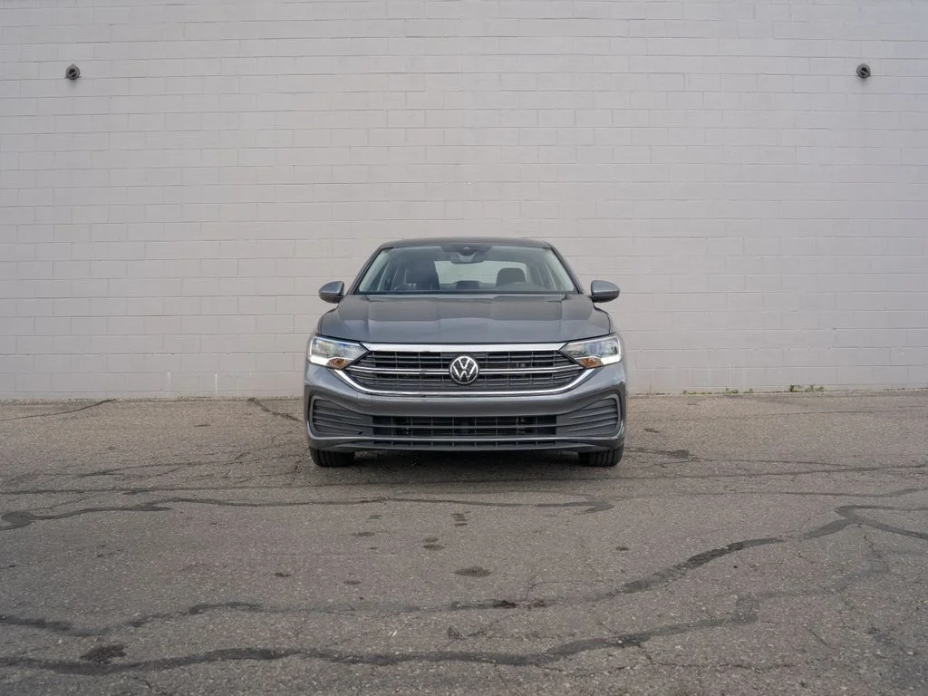 Used 2024  Volkswagen 1.5T SE image 10