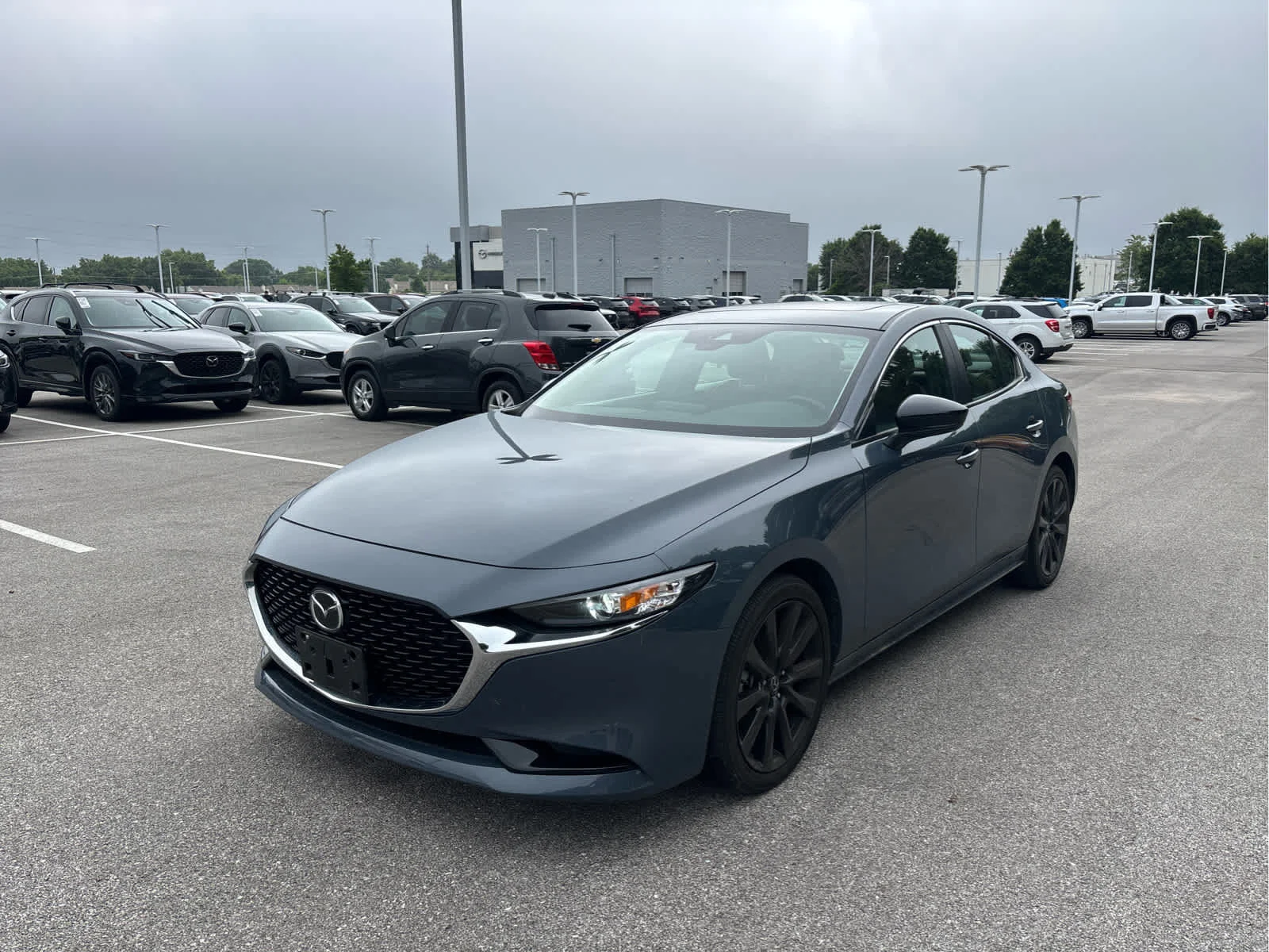 Used 2023 Mazda Mazda3 Carbon Edition with VIN 3MZBPACM2PM372663 for sale in Kansas City