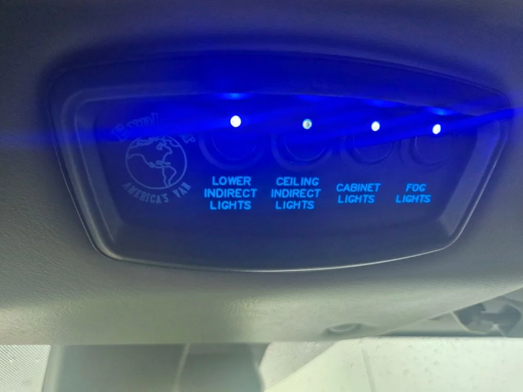 Used 2020 Summit White Chevrolet Explorer Limited SE image 35