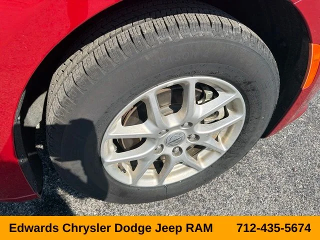 Used 2025 Red Chrysler Select image 10