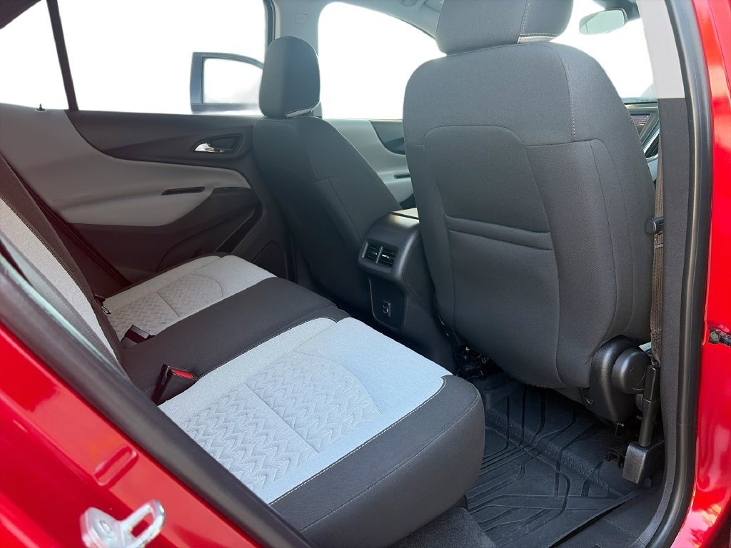 2023 Chevrolet Equinox LT - Photo 28