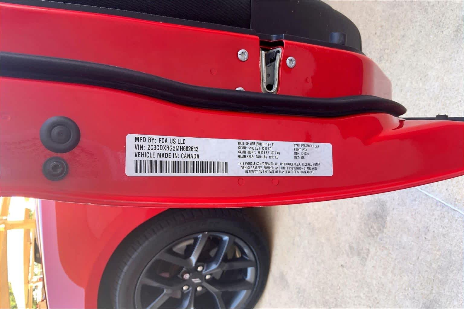Used 2021 Torred Clearcoat Dodge SXT image 33
