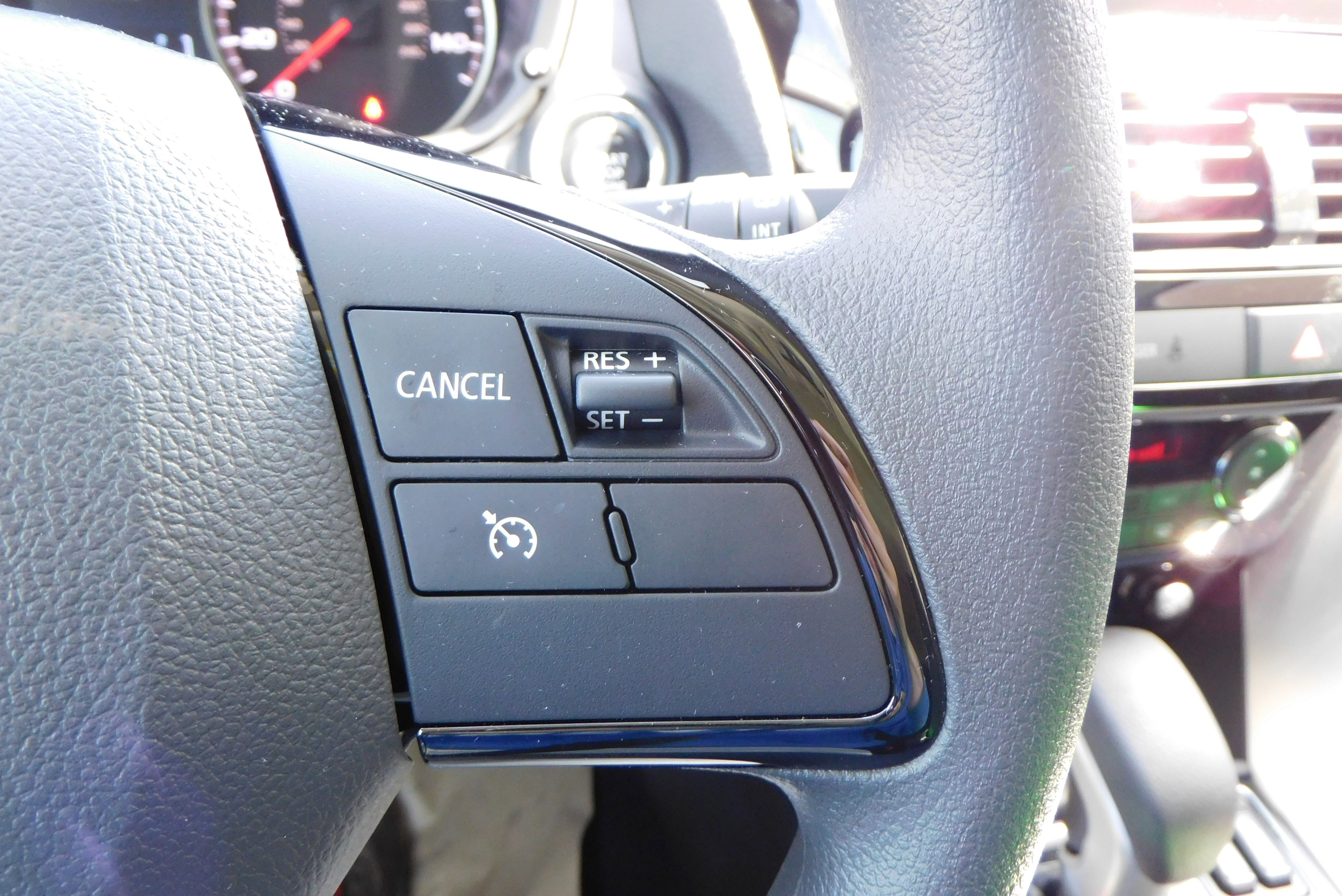 Used 2026 Red Diamond Mitsubishi LE image 18