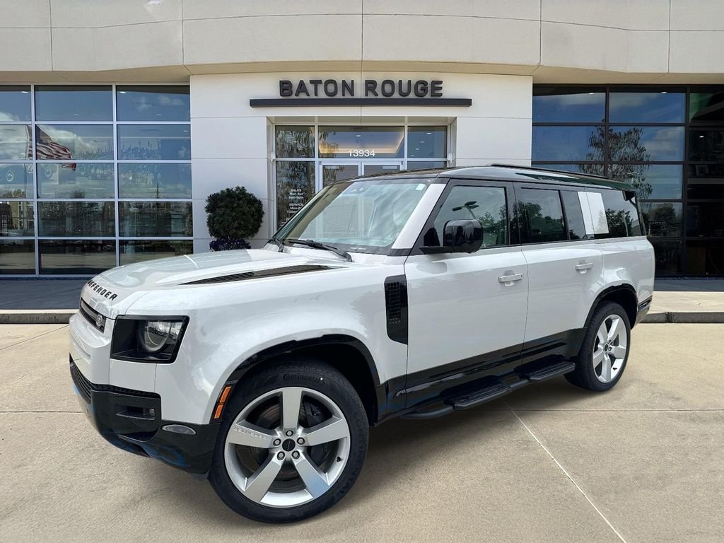 2026 Land Rover Defender 130 X-Dynamic SE