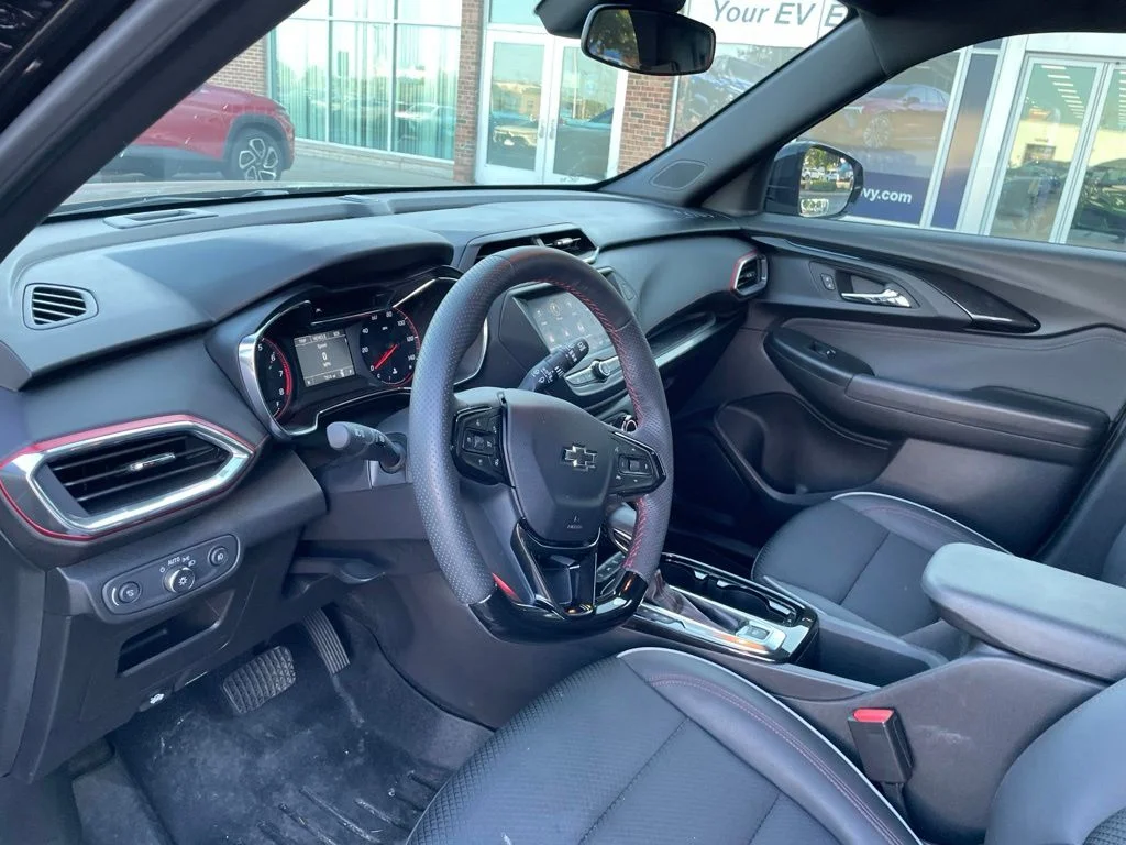 Used 2023 Black Chevrolet RS image 19