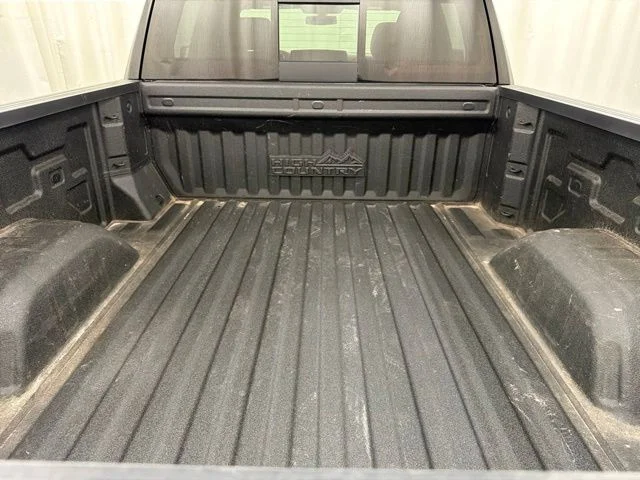 Used 2022 Black Chevrolet High Country image 37