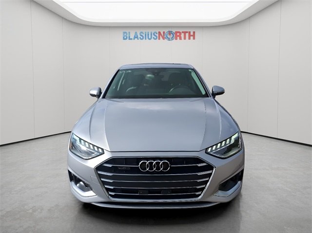 2022 Audi A4 40 Premium Plus Quattro photo 2