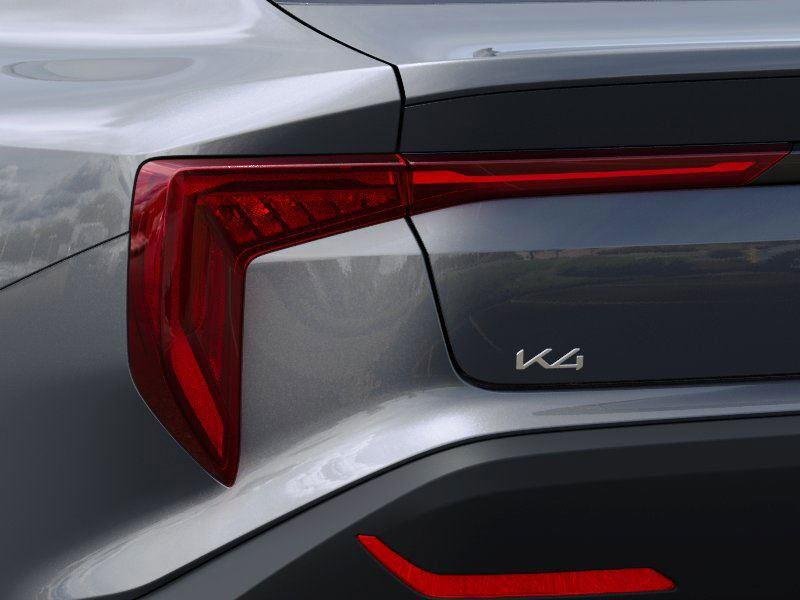 2025 Kia K4 EX - Photo 25