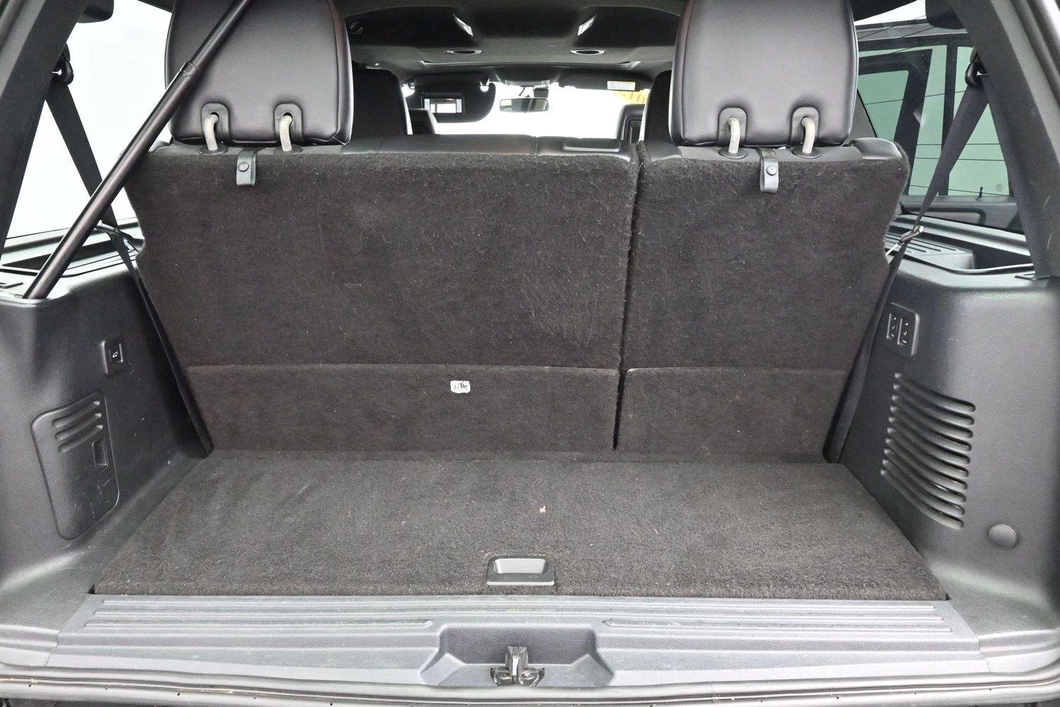 Used 2015 Tuxedo Black Metallic Ford Limited image 9