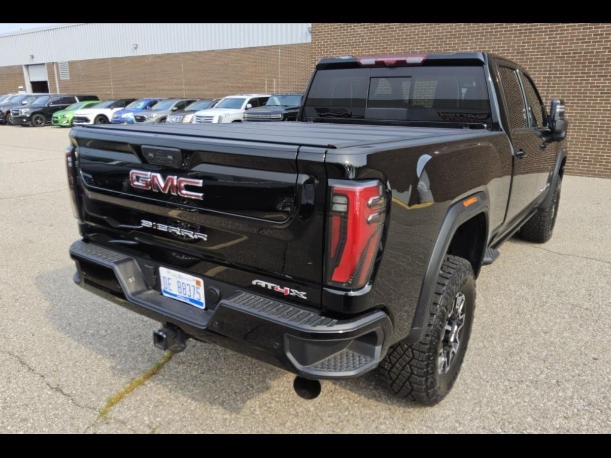 Used 2026 Onyx Black GMC AT4X image 3