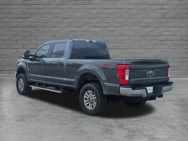 Used 2019 Gray Ford XL image 3