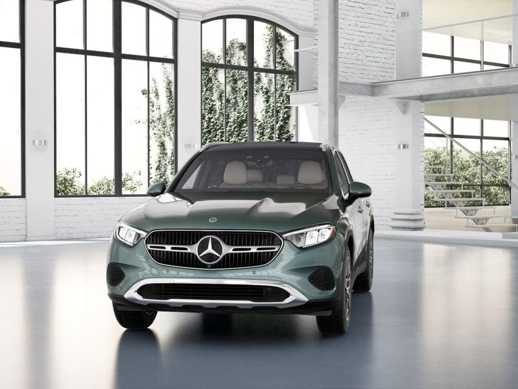 New 2027 Verde Silver Metallic Mercedes-Benz GLC 300 image 42