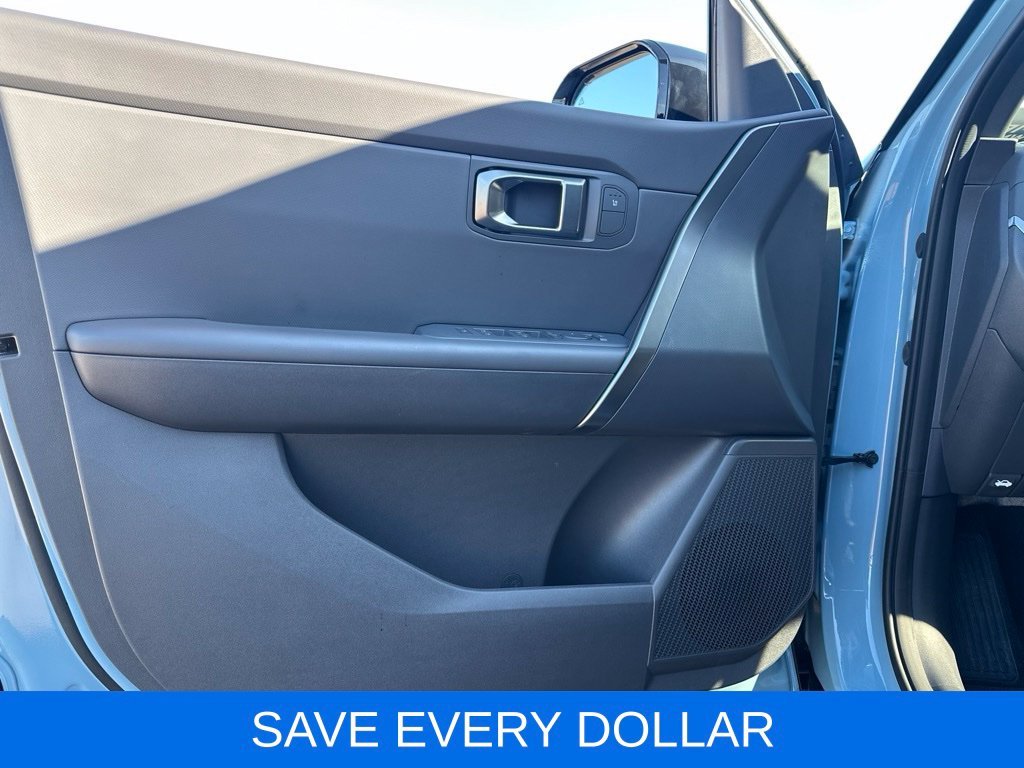 Used 2027 Blue Kia X-Line S image 5