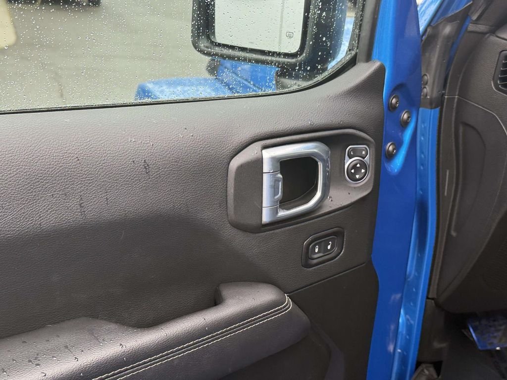 Used 2022 Blue Jeep Unlimited Sahara image 30