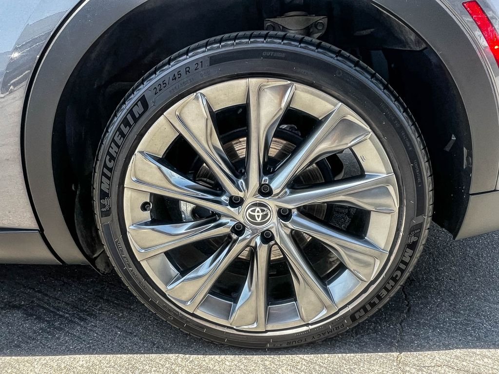Used 2023 Gray Toyota Limited image 9