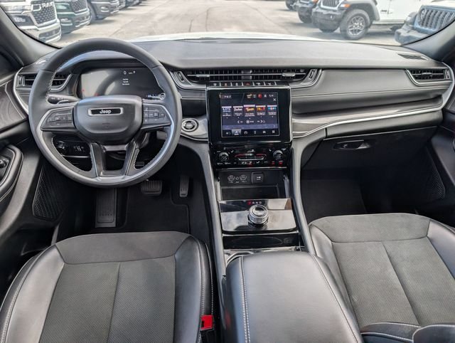 Used 2023 White Jeep Altitude X image 26
