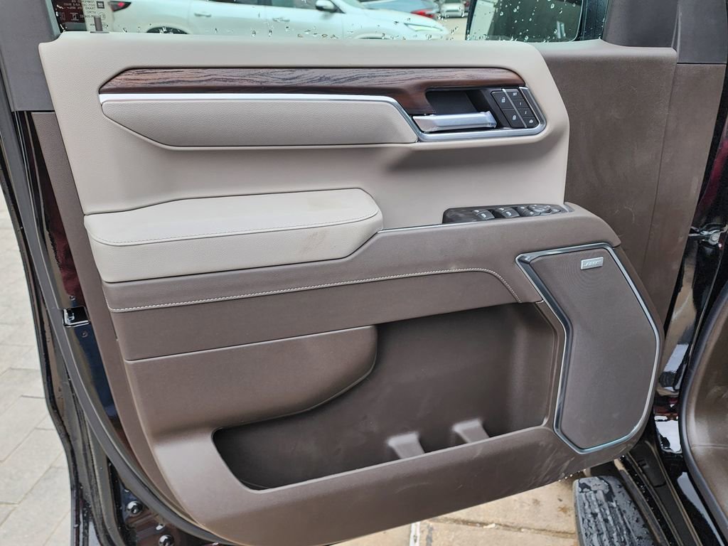2026 GMC Sierra 1500 SLT - Photo 14