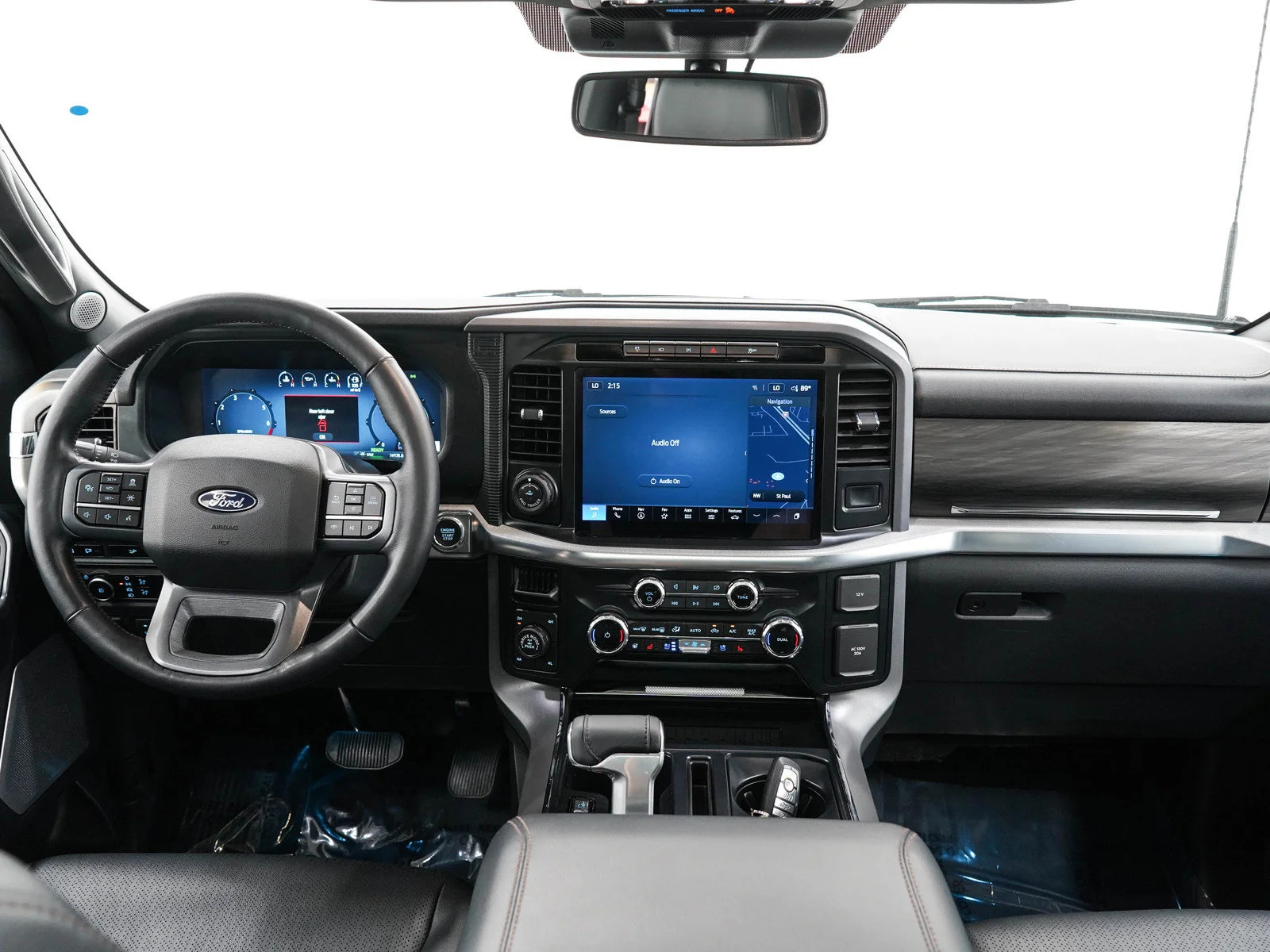 Used 2024 Gray Ford LARIAT image 16