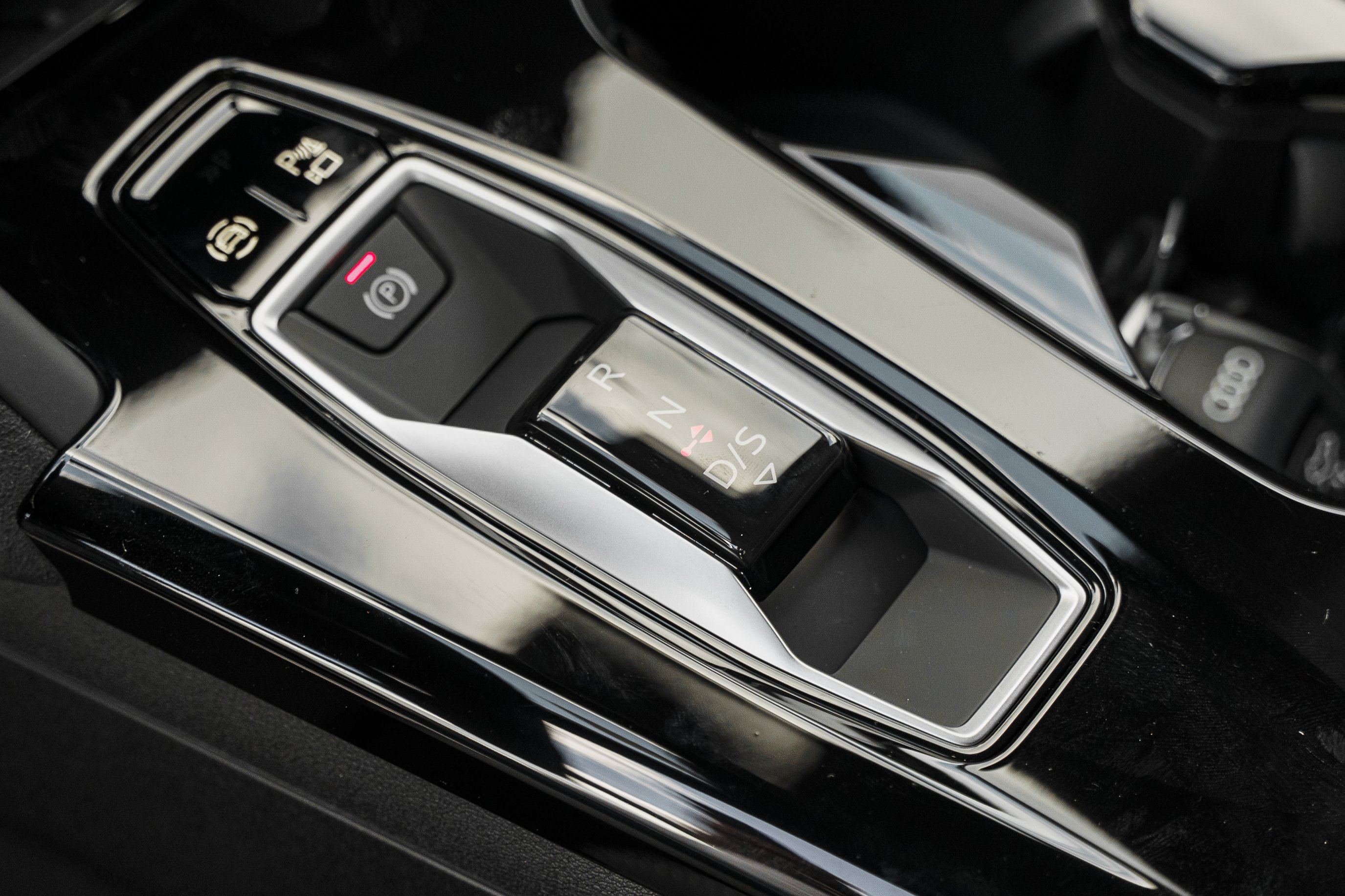 New 2026 GLACIER WHITE Audi Prestige image 9