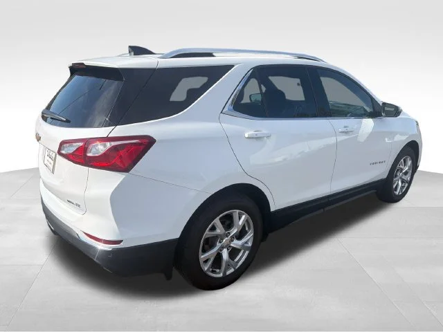 Used 2019 SUMMIT WHITE Chevrolet LT image 6