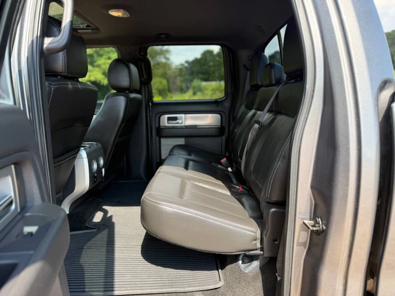 Used 2013 Gray Ford FX4 4x4 4dr SuperCrew Styleside 5.5 ft. SB image 16