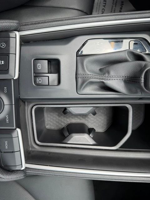 Used 2025 Blue Toyota XLE image 44