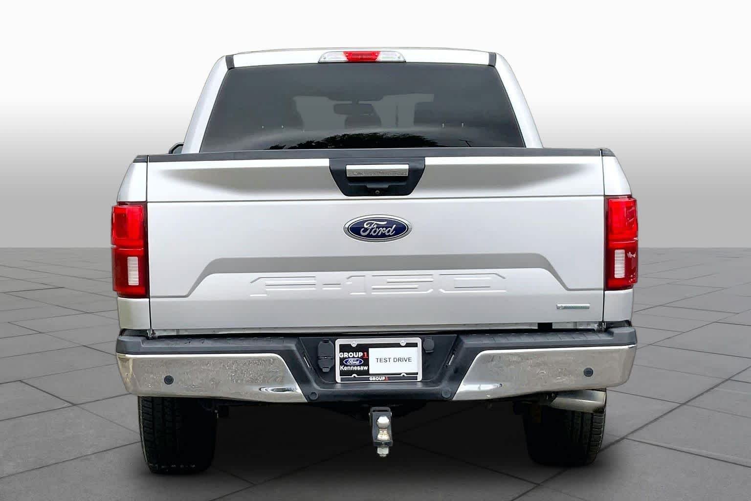 Used 2018 Ingot Silver Ford XLT image 5