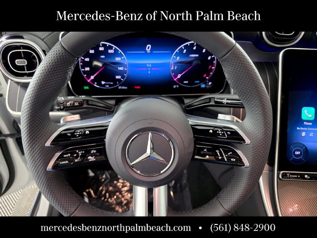 New 2026 Polar White Mercedes-Benz GLC 300 image 42