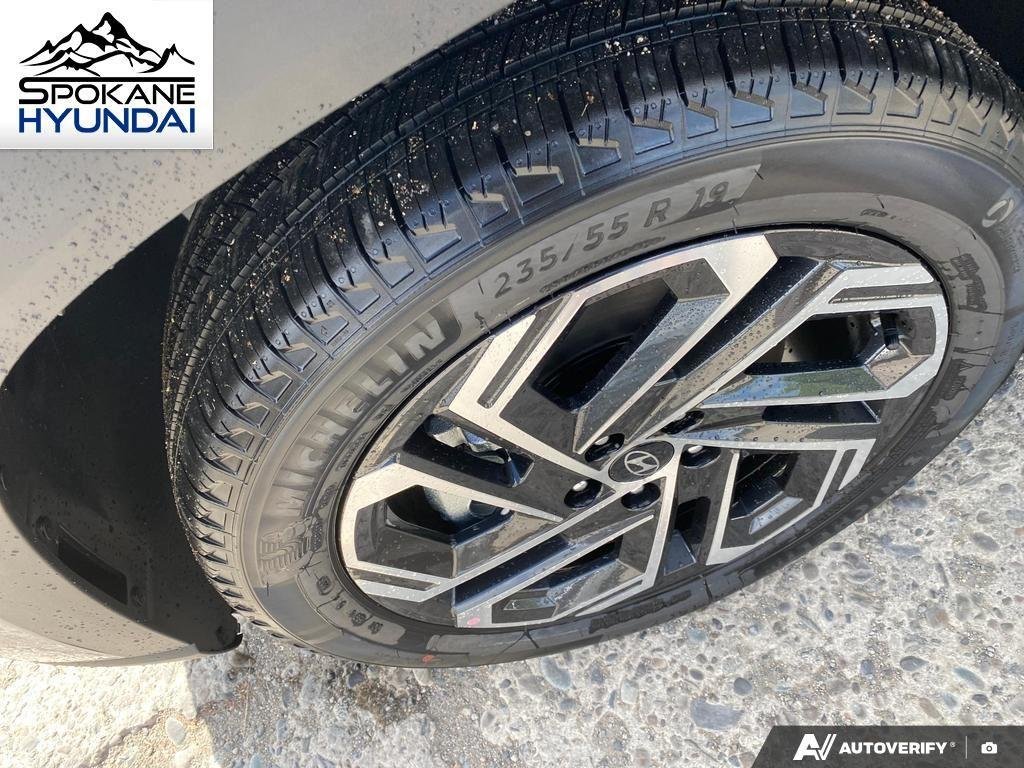New 2026 SHIMMERING SILVER HYUNDAI SEL PLUS image 10