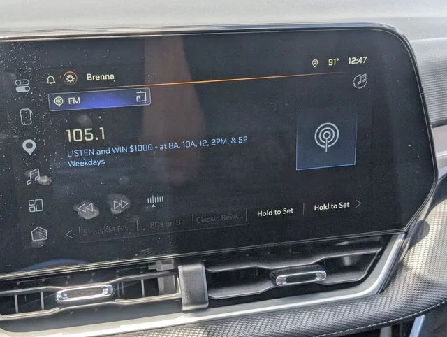 Used 2025 Summit White Chevrolet LT image 21
