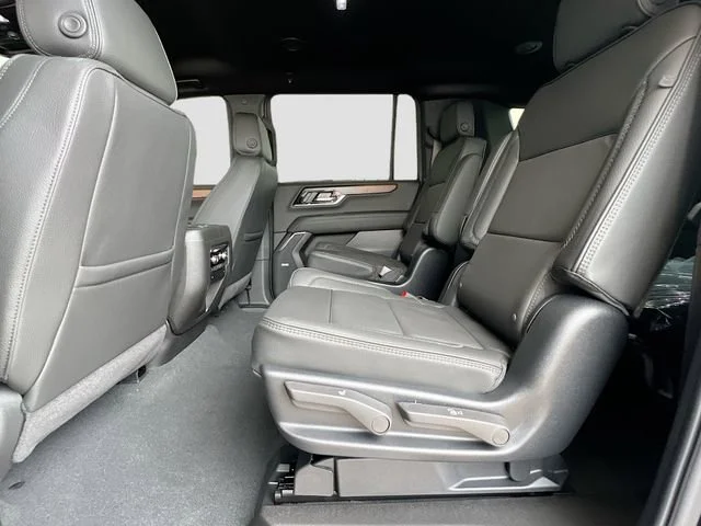 2026 GMC Yukon XL Denali - Photo 17