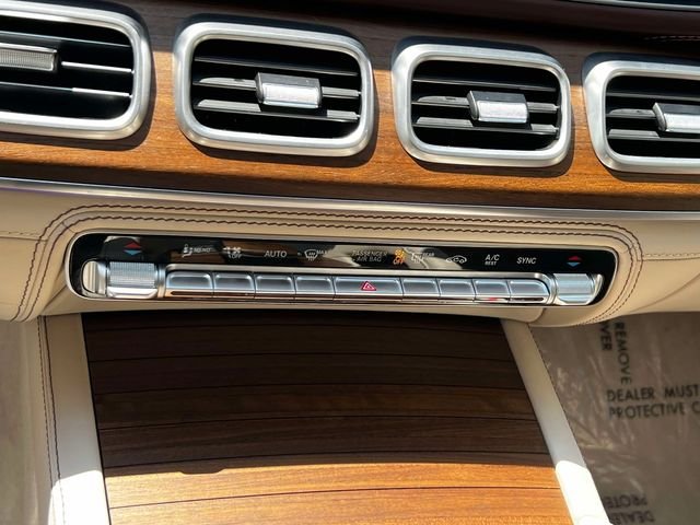 Certified Used 2025 Gray Mercedes-Benz Maybach GLS 600 image 33