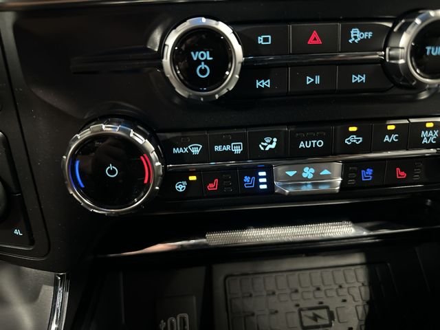 New 2026 Black Ford Lariat image 32
