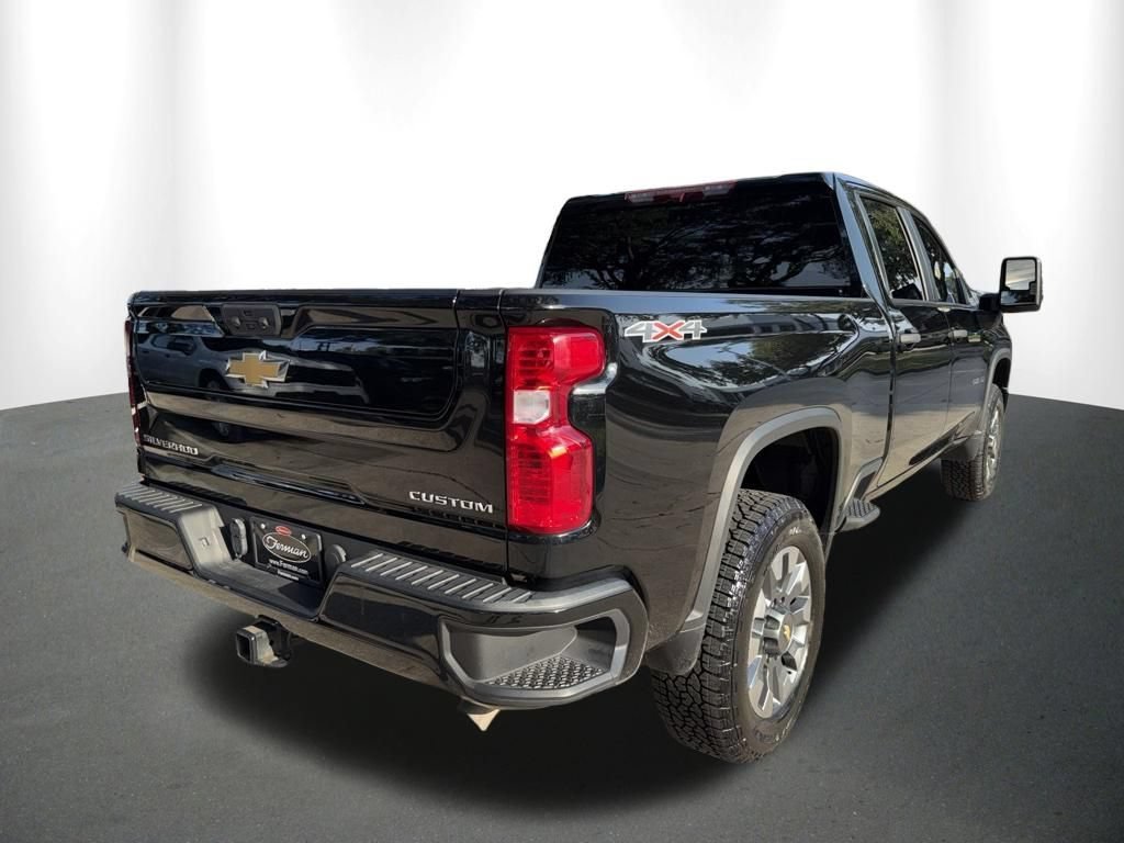 Used 2023 Black Chevrolet Custom image 84
