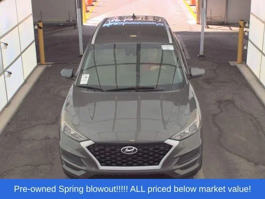 Used 2020 Gray Hyundai Value image 2