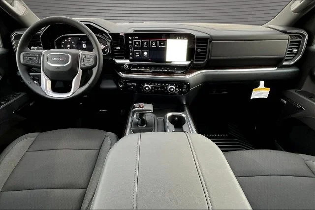 New 2026 Sterling Metallic GMC Elevation image 5