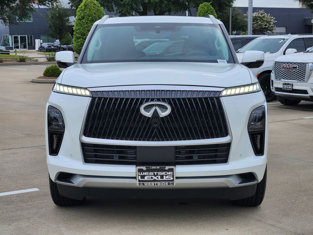Used 2026 White INFINITI LUXE image 2