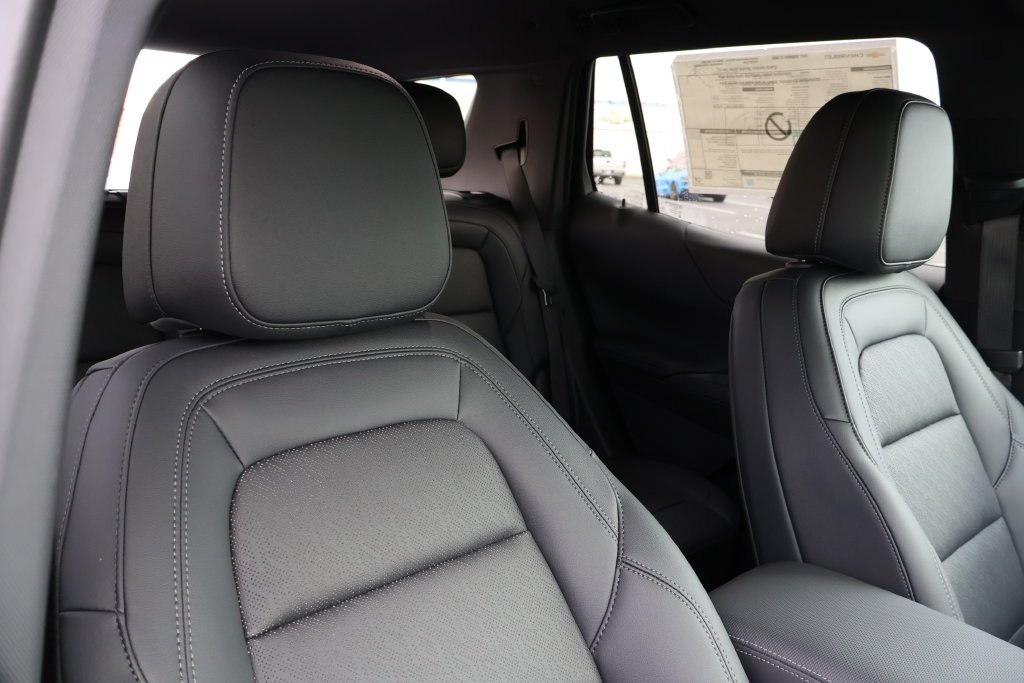 2027 Chevrolet Equinox LT - Photo 43