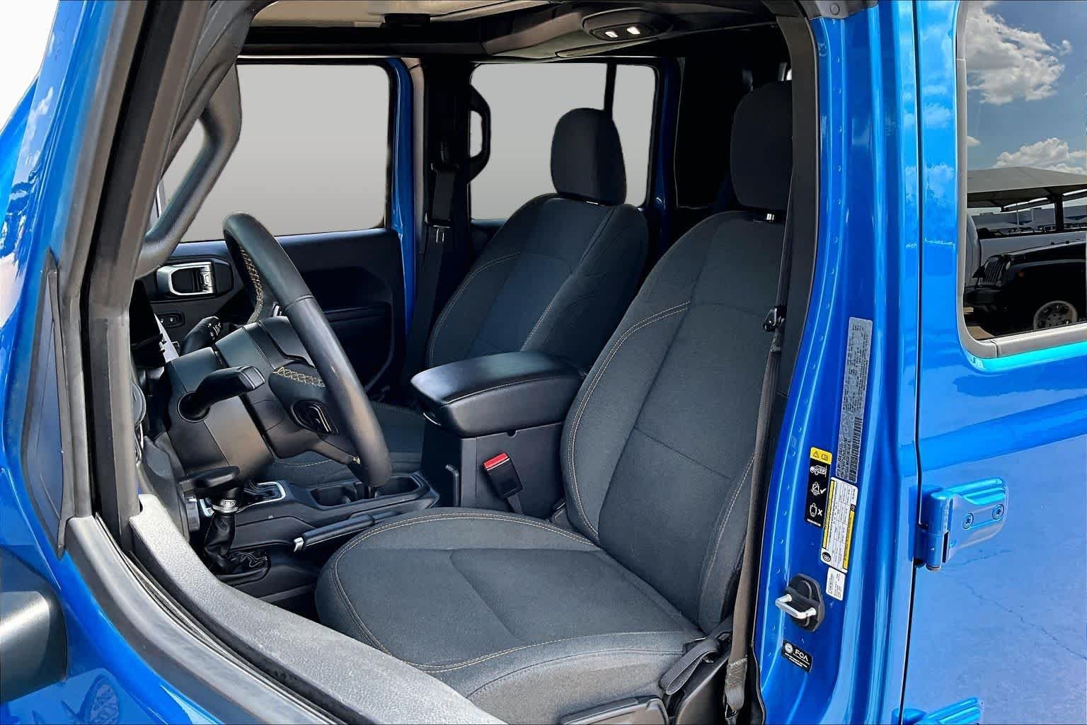 Used 2024 Hydro Blue Pearlcoat Jeep Sport S image 5