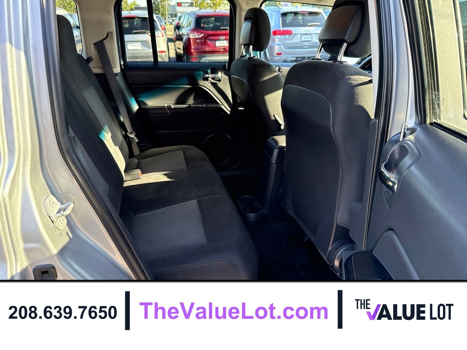 Used 2016 Silver Jeep Sport image 15