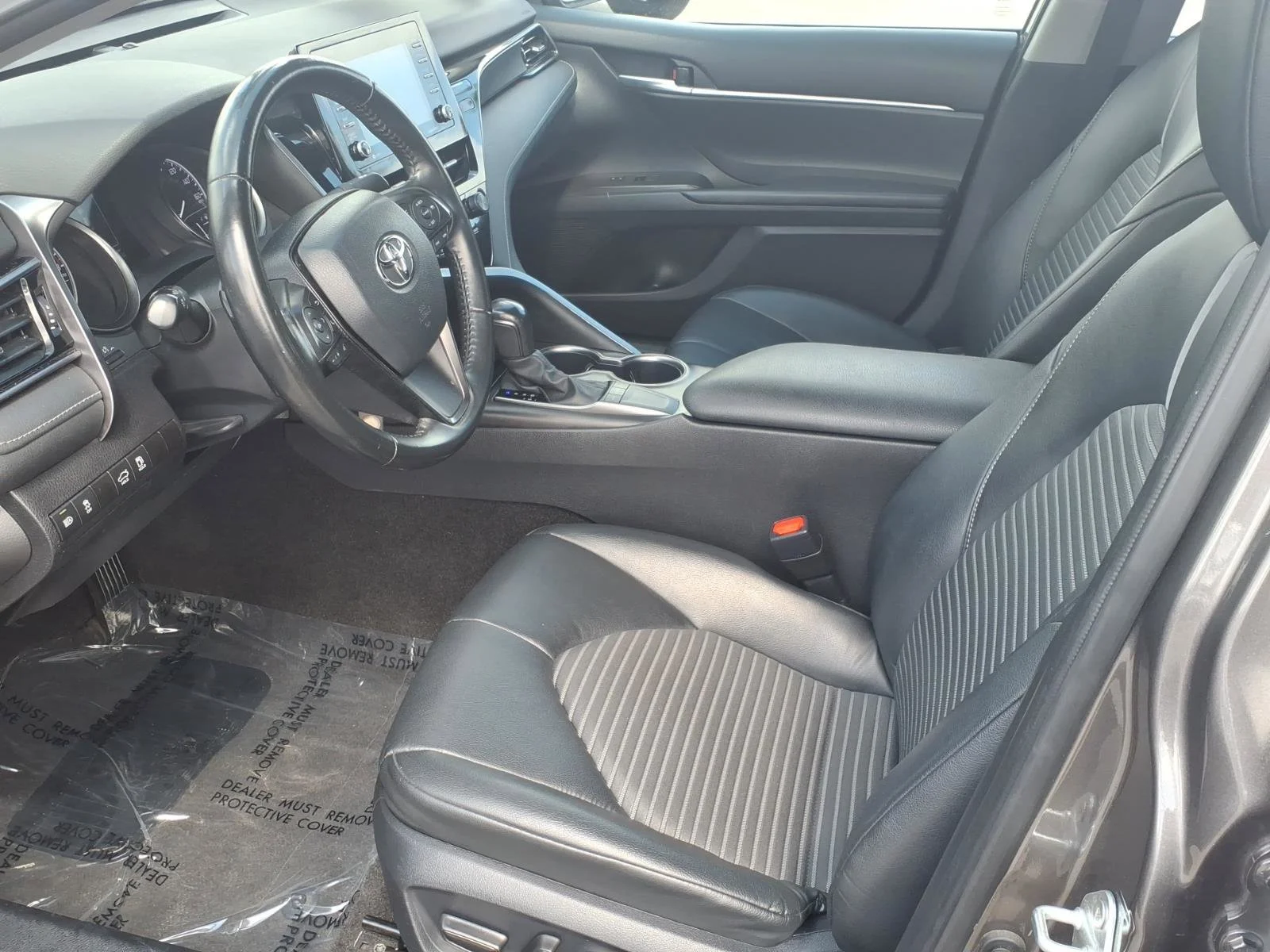 Used 2023 Predawn Gray Mica Toyota SE image 11
